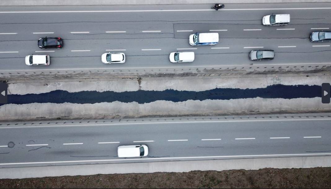 Sanayi atıkları yine doğaya! Ayvalıdere'nin rengini gören halk tedirgin 6